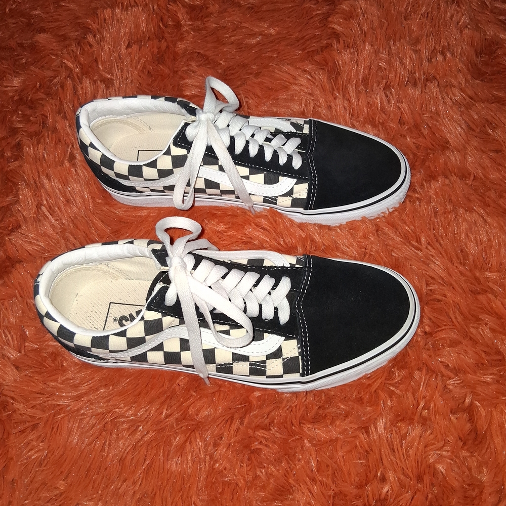Vans Old Skool Checkerboard Sneakers in Black & Cream - Picture 3 of 8